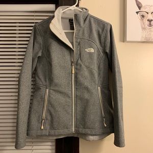 Women’s North Face Jacket